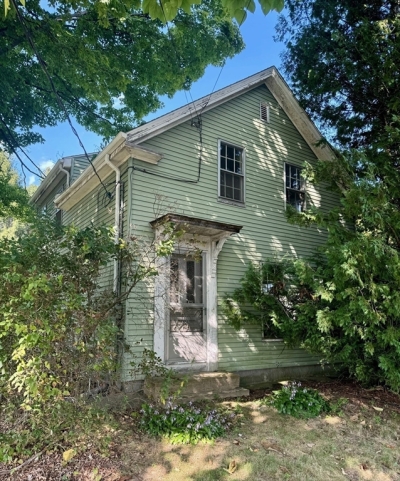 118 Old Groveland Road, Haverhill, MA