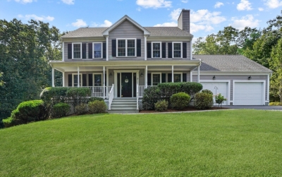 23 Clark Road, Uxbridge, MA