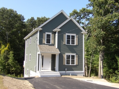 38 Cranesbill Road, Taunton, MA