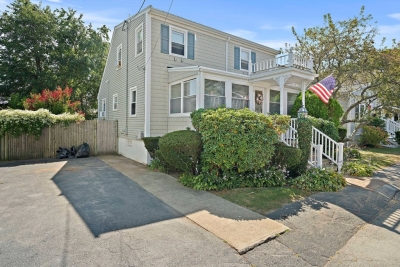 16 F Street, Hull, MA