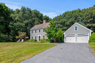 75 Pleasant Valley Road, Amesbury, MA