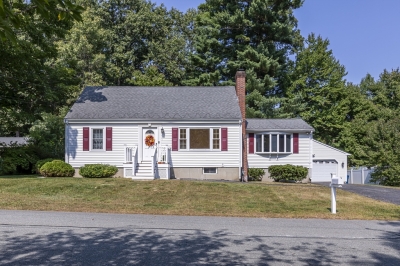 21 Arakelian Drive, Billerica, MA