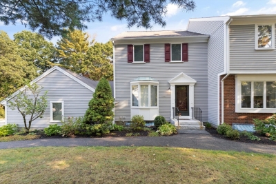 1301 Foxwood Cr, Peabody, MA