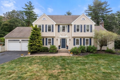 16 Hunter Lane, Sturbridge, MA