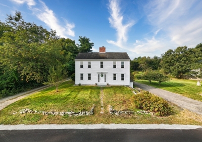 11 Crane Neck Street, West Newbury, MA