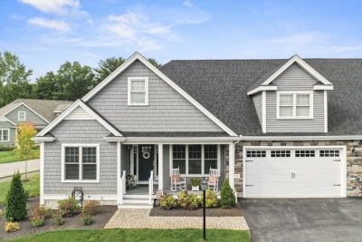 11 Country Club Lane, Lakeville, MA