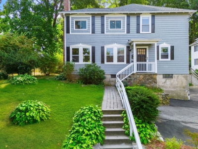 105 Ripley, Newton, MA