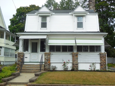 27 Longwood Avenue, Holyoke, MA