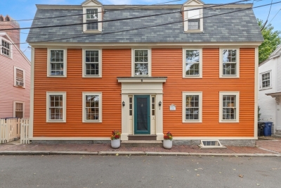 2 River Street, Salem, MA