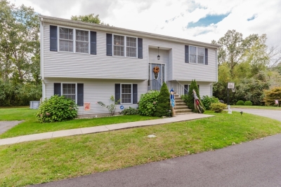 34 Briggs Street, Taunton, MA