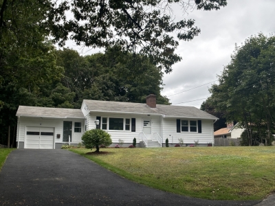 71 Parker Avenue, Holden, MA