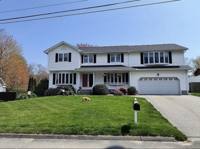 35 Dejordy Lane, Chicopee, MA