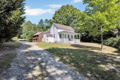 408 Old Main Road, Falmouth, MA