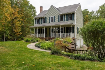 57 Old East Brookfield Road, North Brookfield, MA