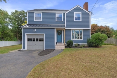 3 Robinhood Road, Natick, MA