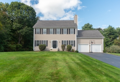 86 Finch Road, Raynham, MA