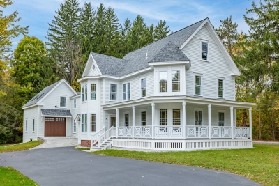 42 Park Street, Pepperell, MA