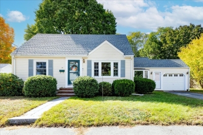 34 Roosevelt Avenue, Danvers, MA