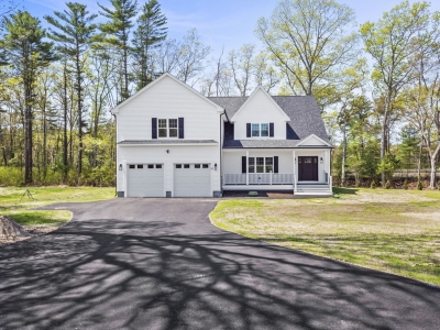 4 Old Westport Road, Dartmouth, MA