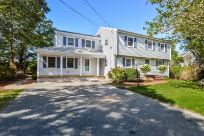 12 Highcrest Road, Falmouth, MA