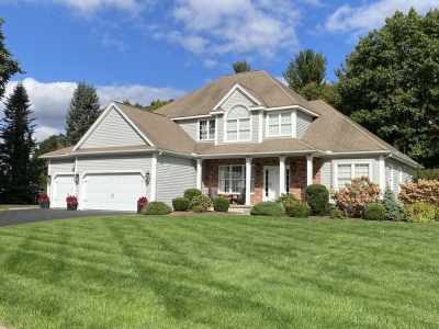 7 Camelot Lane, Westfield, MA