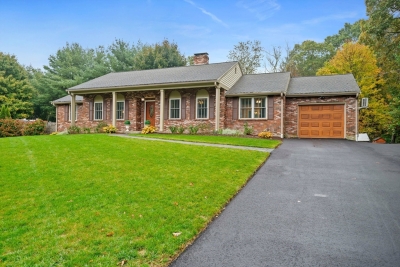 18 Sunnybrook Lane, Canton, MA