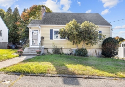 38 Merritt Avenue, Braintree, MA