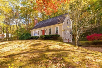 152 New Boston Road, Sturbridge, MA