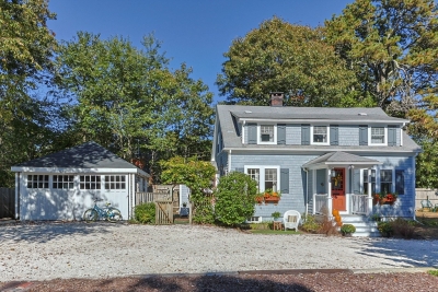 51 Town Brook Road, Yarmouth, MA