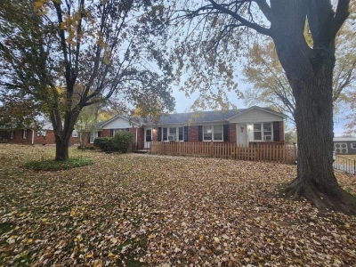 225 Maplemere Avenue, Bowling Green, KY 