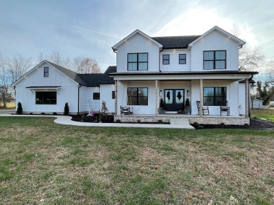 2712 Chalybeate Road, Smiths Grove, KY 