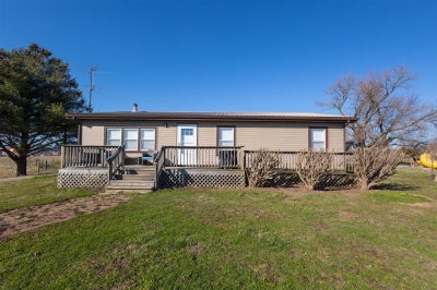 143 J Mills Road, Smiths Grove, KY 