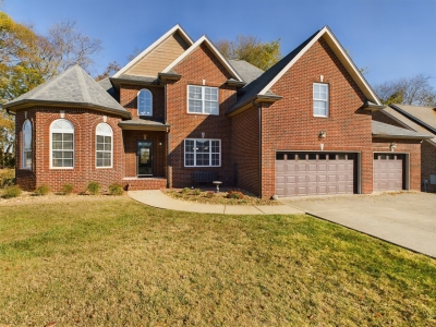 1001 Nealcrest Circle, Spring Hill, TN 
