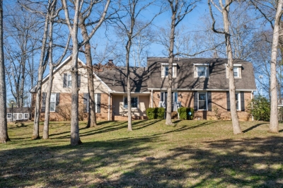 146 Nathan Forest Drive, Hendersonville, TN 