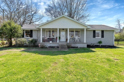 3212 Lakeshore Drive, Old Hickory, TN 
