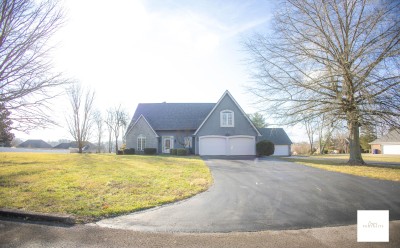 520 Natures Pointe Drive, Somerset, KY 