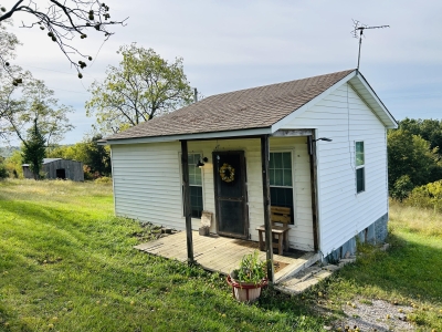 12251 Climax Road, McKee, KY 