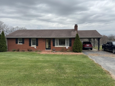 900 Scotts Ferry Road, Versailles, KY 