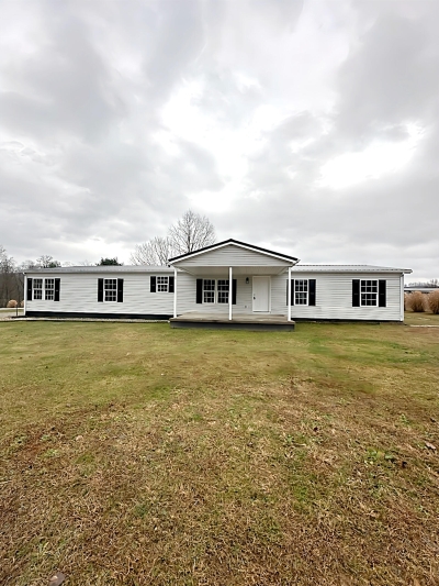 245 Meadowlands Drive, Morehead, KY 