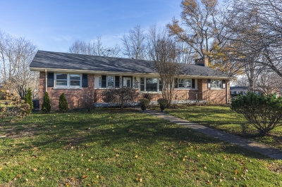 305 Hickory Hill Drive, Nicholasville, KY 