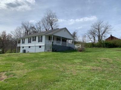 81 Cal Hill Spur Road, Pine Knot, KY 