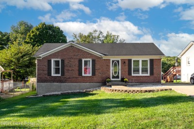 40 Cove Road, Shelbyville, KY 