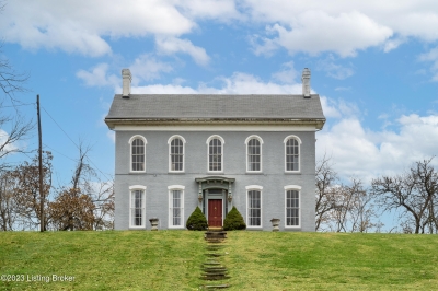 1738 In-111, New Albany, IN 