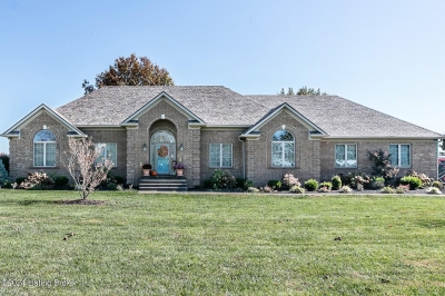 295 Lakeview Drive, Springfield, KY 