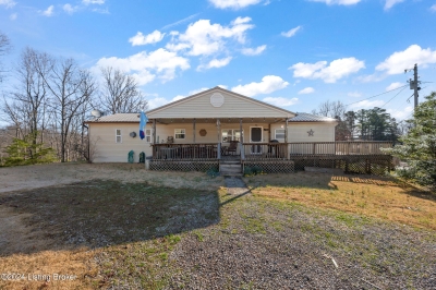 580 Whispering Pines Circle, Clarkson, KY 