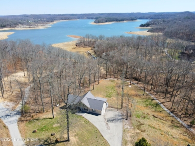 196 Irongate Court, Bee Spring, KY 
