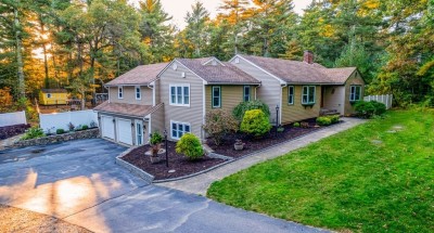 8 Old Stonewall Road, Lakeville, MA 