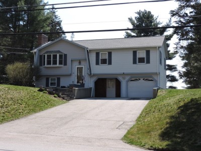 84 Lower Gore Road, Webster, MA 