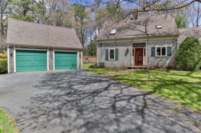 1363 Old Post Road, Barnstable, MA 