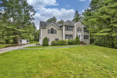 10 Castle Hill Road, Windham, NH 